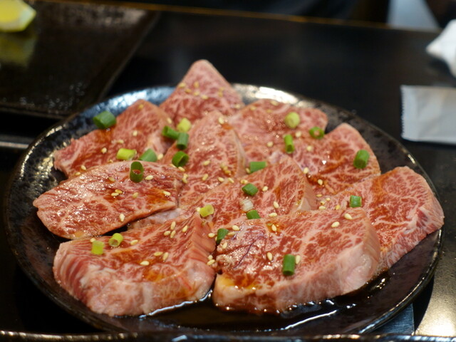 Yakiniku Horumon Batsugunya photo 2