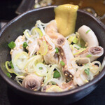 焼肉ホルモンばつぐんや - コブクロ