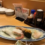 や台ずし - ここにもえび味噌wえんがわ、えび、ウニ！全部美味しいです。