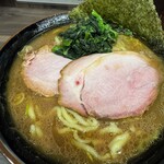 神田ラーメン わいず - 