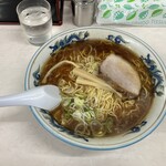 ラーメン専門 つるや - 正油ラーメン　(大盛)