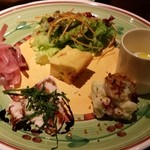 フィーコディンディア - ランチパスタ（1440円）の前菜は6品！