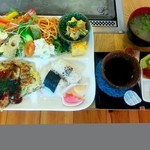 Okonomiyaki Manten - ランチ 800円 14時まで