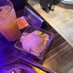 LITTS BAR & GRILL - 