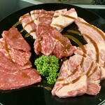 핫쇼우노 오미세 잇쇼우빈 헤이세이초점 - 마츠사카 고기 세트