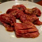 焼肉火牛亭 - 中落ちカルビ