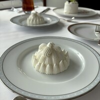 東京會舘 銀座スカイラウンジ - ミニマロンシャンテリー