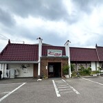 とみ - 店舗外観