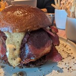 Gui's Burger by Humans of Wagyu - 