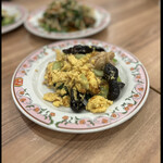 餃子の王将 - 肉と玉子のいりつけ　byまみこまみこ