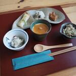 蕎麦カフェ INOJIN - 蕎麦前菜