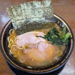 上越家 - ラーメン並。　カタオオメ　￥900