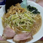 ラーメンかいざん - かいざんラーメン　メンマトッピング　中盛り。