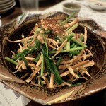 よし都 - あさつきと揚げごぼうサラダ