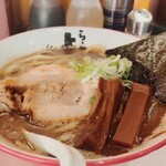 らーめん よし丸 - 料理写真:よし丸らーめん