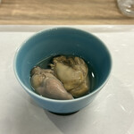 鮨処 暁 -akatsuki- - 牡蠣のうしお煮