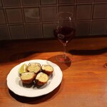 Hachihare - タイ風さつま揚げと原木しいたけ