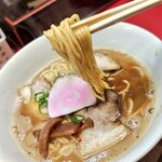 丸高中華そば 神戸二宮 - 中華そば 850円