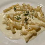 ナポリ、アマルフィ料理 Ti picchio - レモンのパスタ