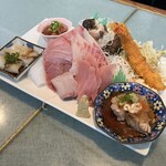 西村食堂 - 磯てんこ盛り定食
