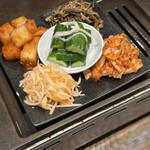 焼肉・韓国料理 KollaBo 新宿南口店 - 