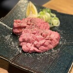 はらみ焼肉ホルモン櫻 - 