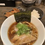 謙信 - 