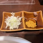長男、ほそのたかし - 薬味3種(ネギ・カレー粉・梅カツオ)