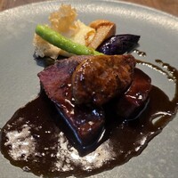 ポム・ダダン - 