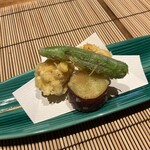 尾頭橋すみや - トウモロコシとサツマイモの天ぷら