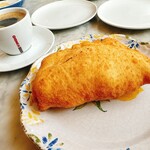 ピッツェリア ナリポ - フリッタとコーヒー