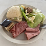 The Wing Business Class Lounge - 