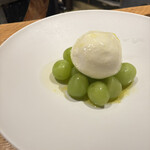 ダブリュー青山 ザ セラーアンドグリル - 