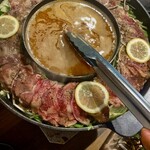 えびと馬肉と日本酒 池袋美久仁小路店 - 