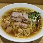 手打 親鶏中華そば 綾川 - 