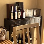 喰切料理 八方 - 黒龍シリーズが並ぶ