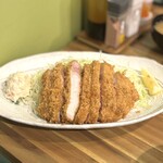 とんかつ 大倉 - 