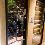 田中田 - ワイン貯蔵庫
