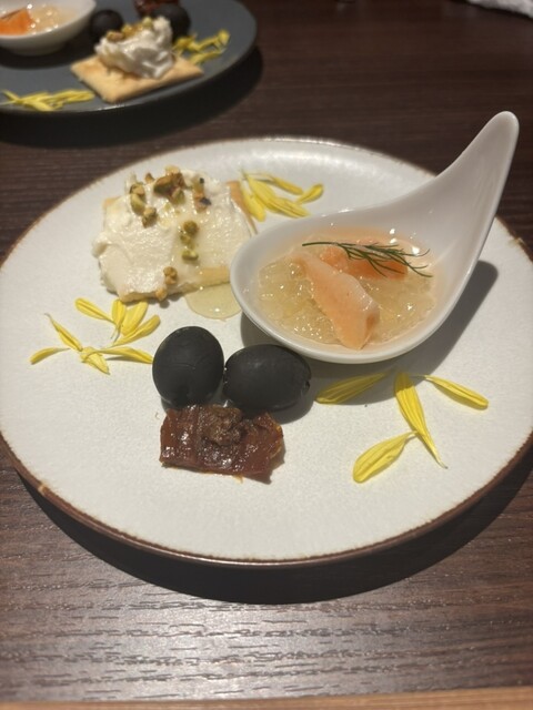 by hand1774 : 酒としゃけ SALMON'S - 新宿三丁目/海鮮 | 食べログ