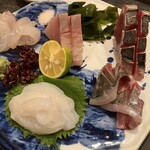 立ち鮨 ひでぞう - お造り5種（850円）