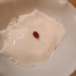 手作り餃子の店 吉春 - 