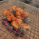 囲炉裏 吟 - ホルモン焼きます。