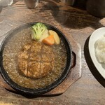 札幌牛亭 - いかにも焼き立てといった具合