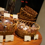 LESS by Gabriele Riva & Kanako Sakakura - 