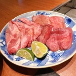 舌與Harami 肉猿 - 牛タン　３種盛り