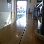 極麺 青二犀 - カウンター奥からの眺め(201411)