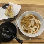 豊岡咲々うどん - 娘のお子様うどん　このちくわがまた美味いんよね