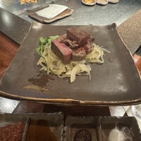 横浜瀬里奈 ステーキドーム - 