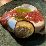 レストラン ナズ - 煮詰めた牛乳に乾燥させたイチヂク