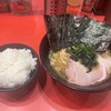 横浜家系総本山 吉村家直系店 ラーメン内田家